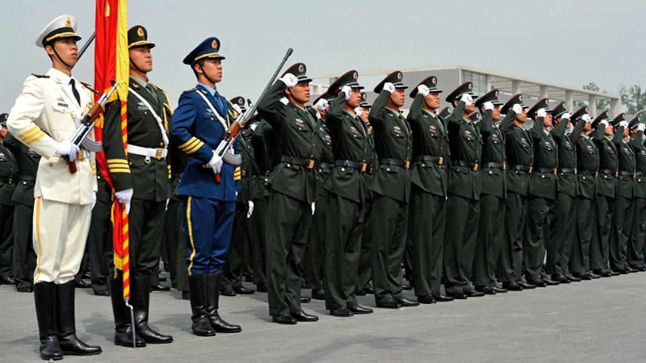 穿啥样子的军服?2020年7月2日