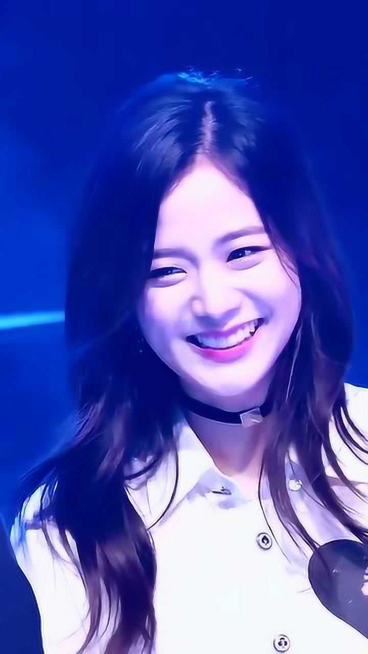 金智秀jisoo这个笑容好好看啊