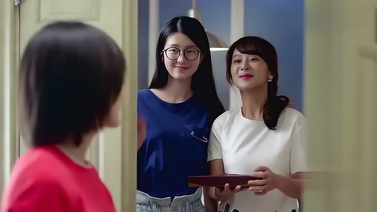 欢乐颂杨紫狼吞虎咽的吃巧克力,战斗力杠杠的