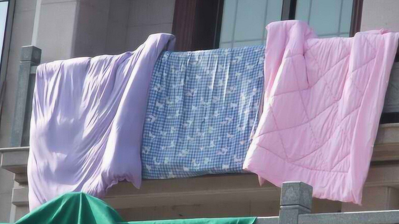 网传晒被子太阳味是螨虫烤焦味道科学家揭露真相