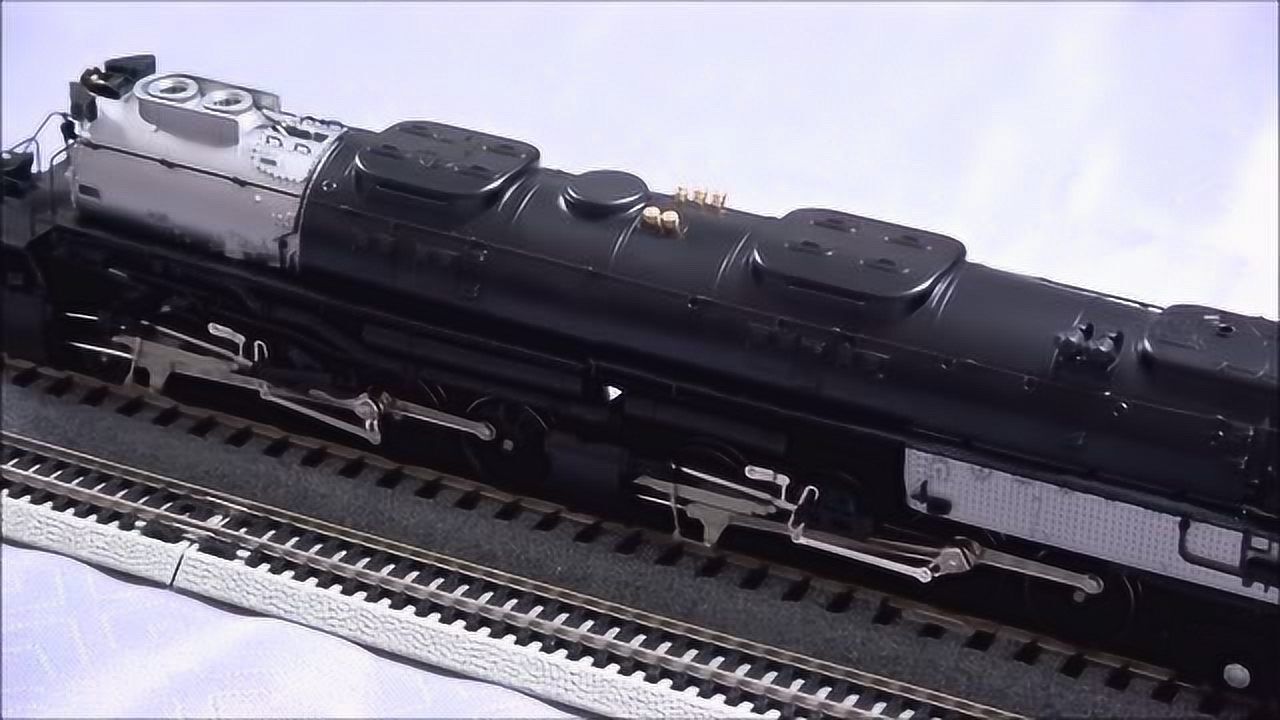 精致的大男孩蒸汽火车模型应该没有比这款更精致了