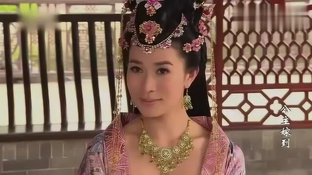 四德不打扮都美得倾国倾城,心中还怀有黎民百姓,皇帝都赞叹有加