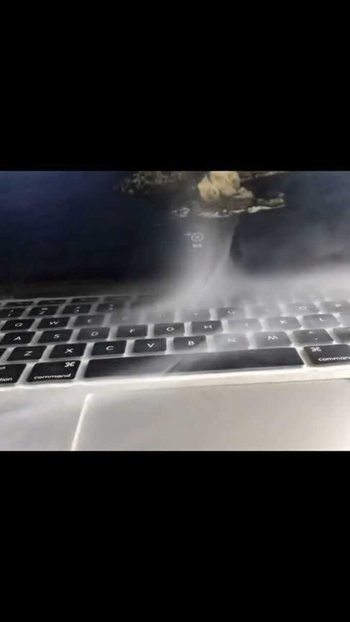 我电脑怎么了开机键盘冒烟是要爆炸了么