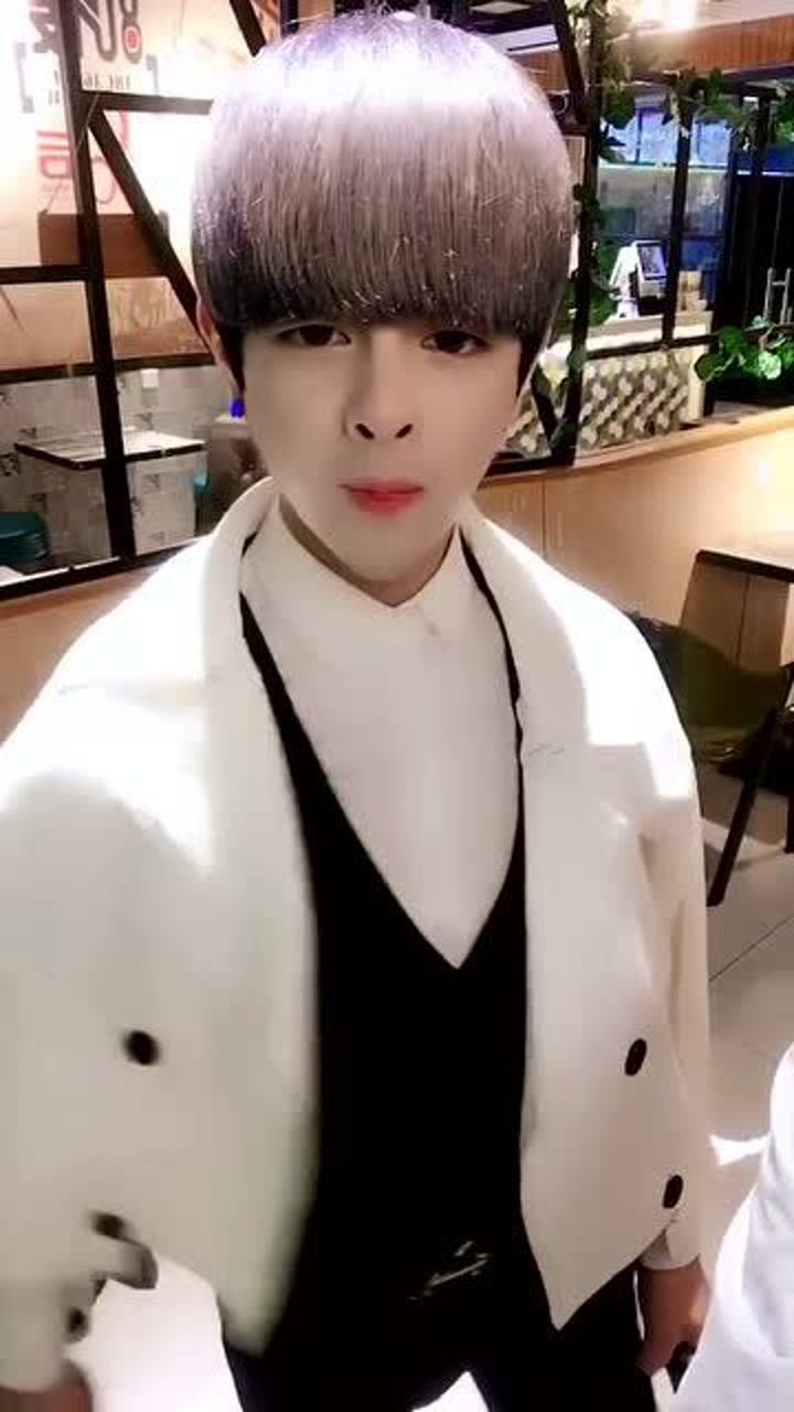 阴兵老大,自认颜值是五兄弟中最高的