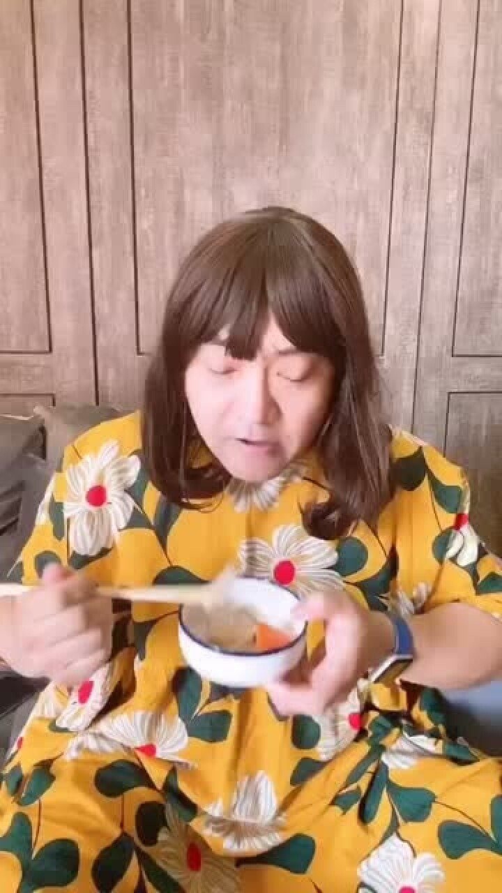 小厮吃货:淡了淡了,感情淡了!还是埋了吧!