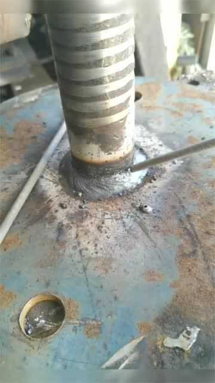 电焊老师傅教学分享如何焊好这种圆管焊接