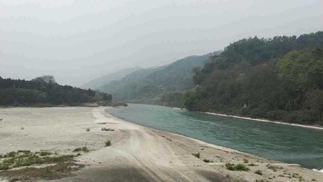 伟大工程都江堰《宝瓶口,内江,飞沙堰,鱼嘴,外江》风景