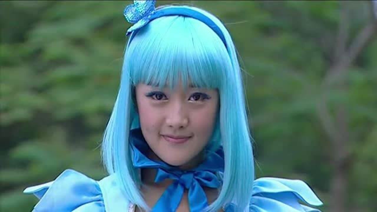 巴啦啦小魔仙:小月变成玲珑,拉拢游乐王子_腾讯视频