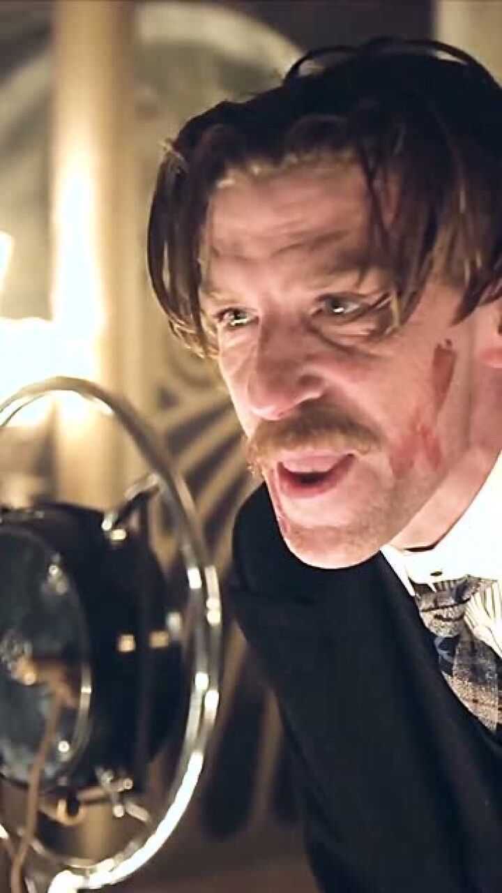 浴血黑帮谢尔比家族老拳王亚瑟