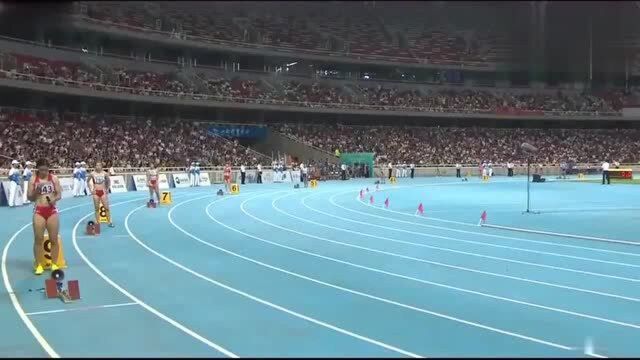 女子4乘200米接力,芜湖弘奥以1分392的成绩夺得冠军