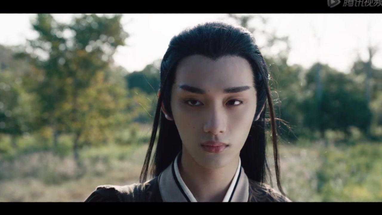 丁程鑫何昶希无量丁程鑫饰演盲童