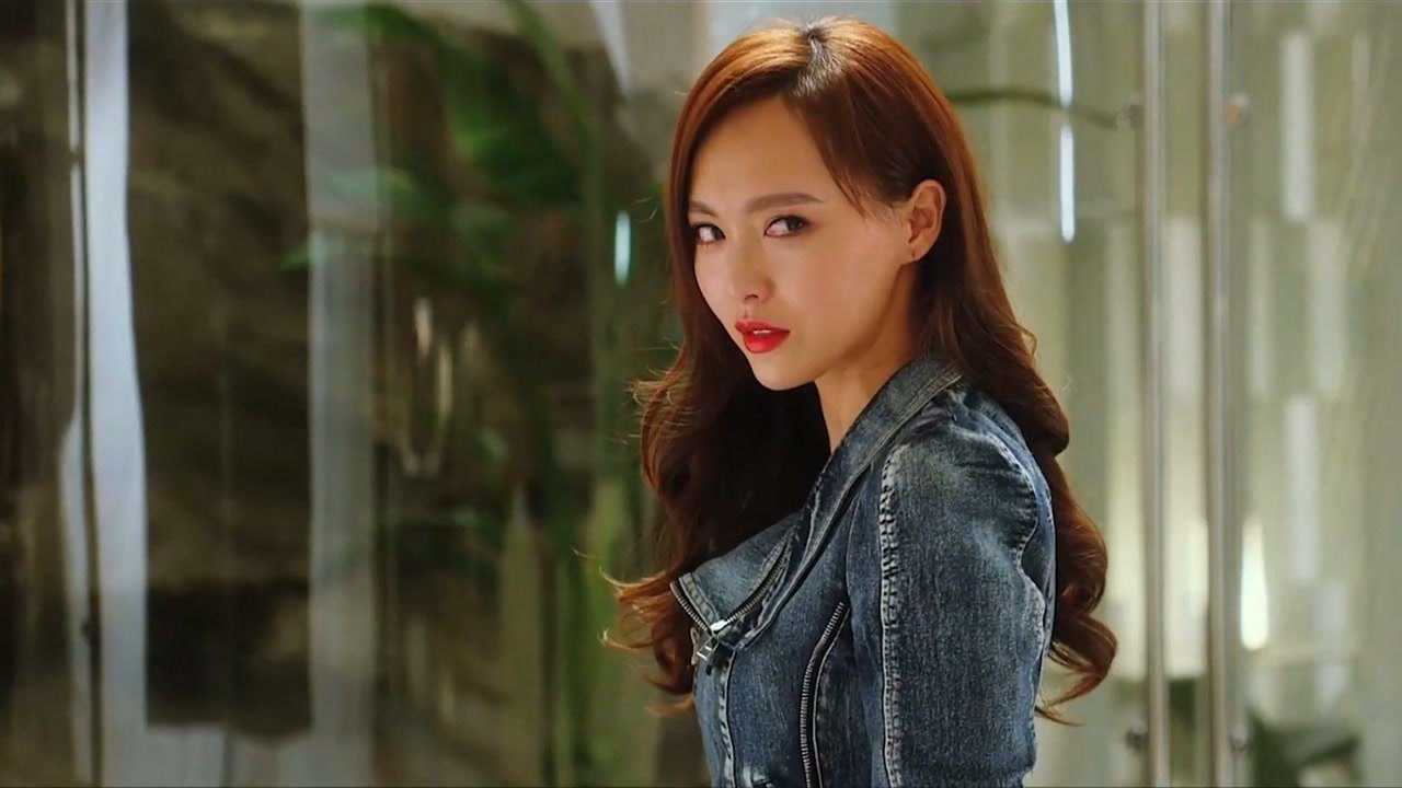 赏金猎人唐嫣这种女孩不火就怪了颜值高身材好罗晋太有福气