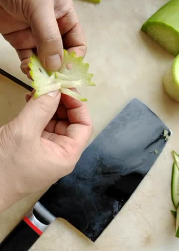 五星级大厨大刀切的花蝴蝶的教程,你学会了吗?