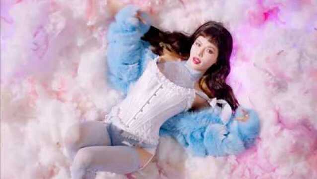 她来了!泫雅回归MV《I'm Not Cool》太上头了