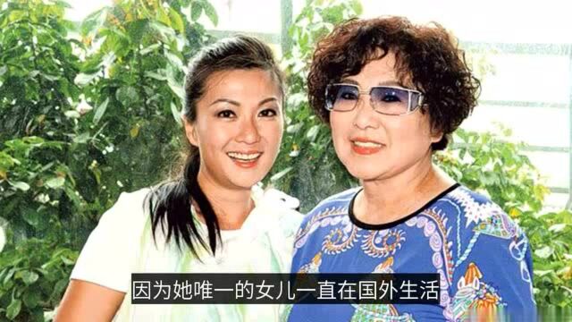 70岁李司棋豪宅曝光,装修豪华似酒店,晚年独居女儿在国外生活