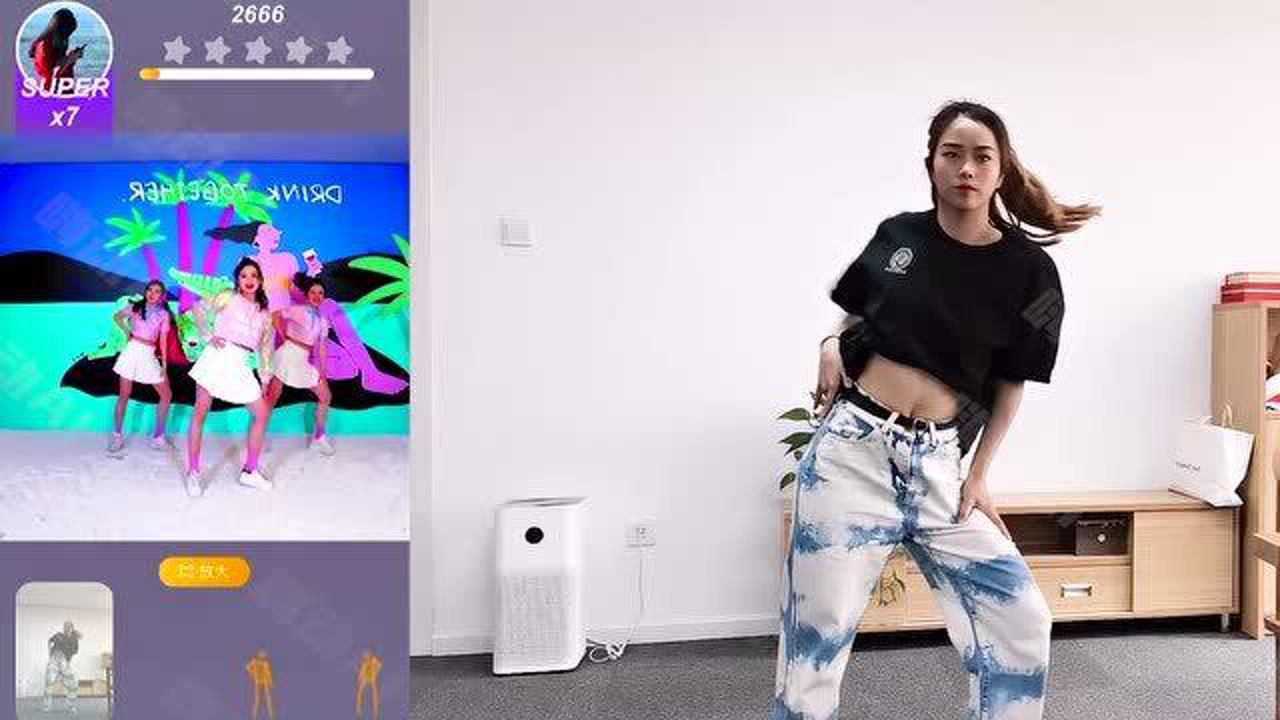 李子璇比耶扭胯舞《why oh why》,一起甩起来!