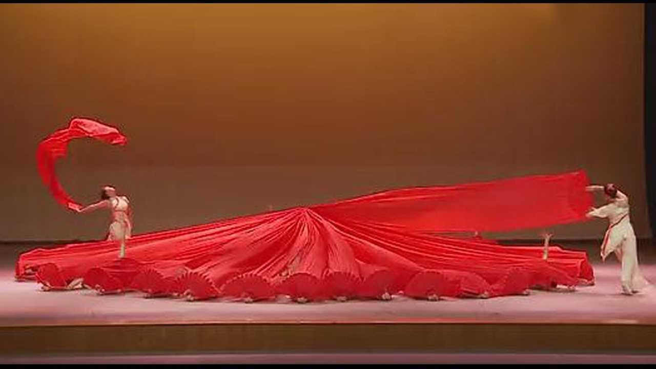 舞蹈《红色摇篮》背景音乐