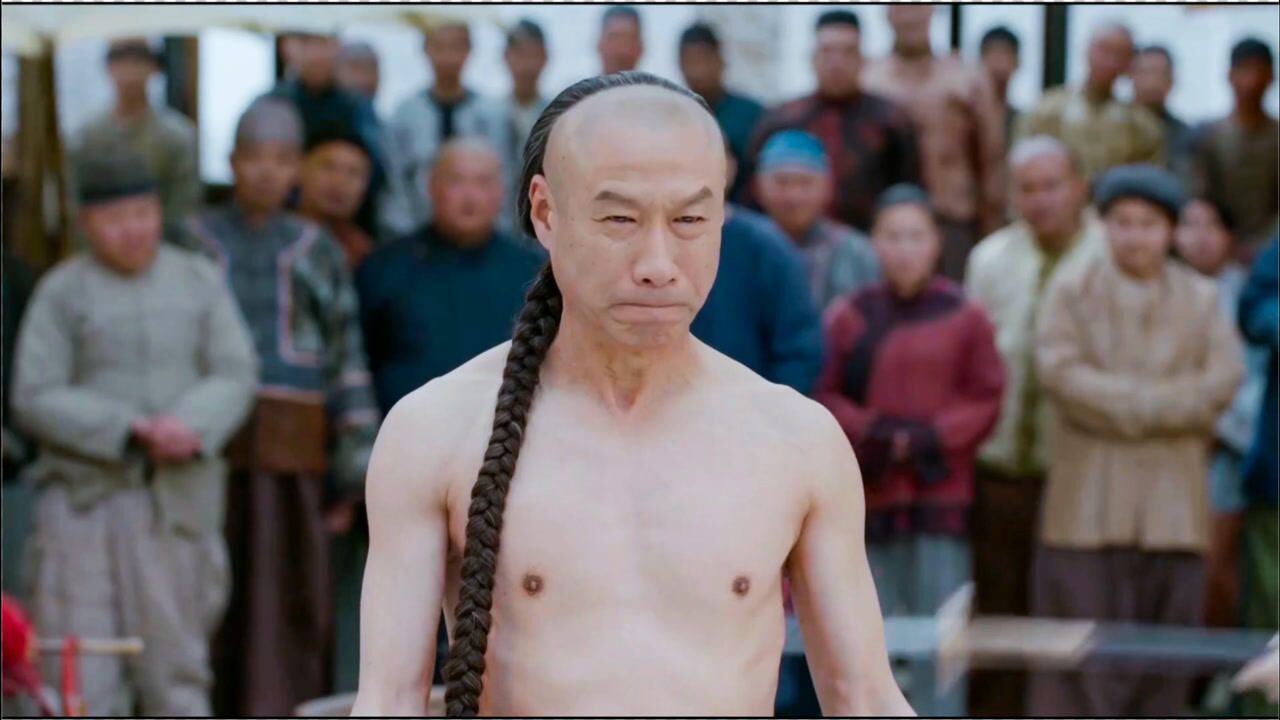 《那年花开月正圆》第1集01:周老四表演硬刚大刀,神操作赢得喝彩_高清