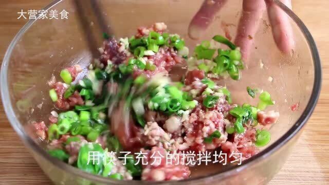 独家秘方的鲜肉火烧做法,全程配方和做法教给你,鲜嫩柔软还流汁!