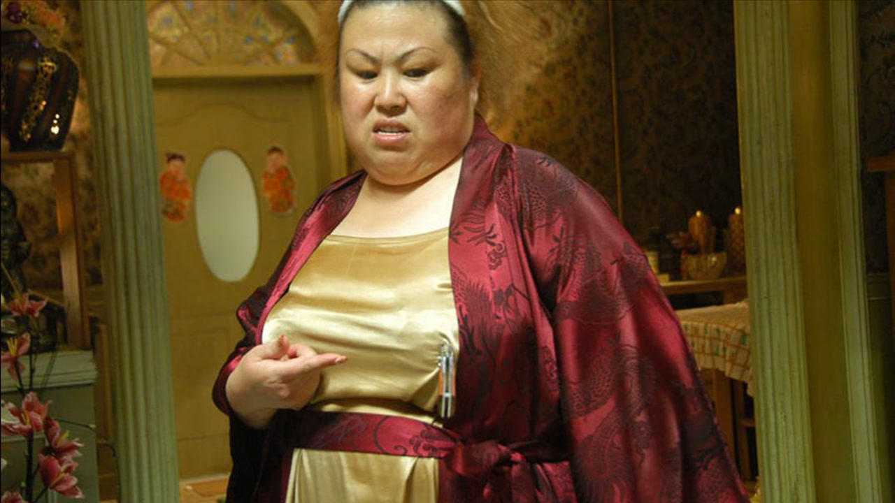 "富婆专业户"董立范,87年被初恋骗5万块钱,如今57岁至今未婚