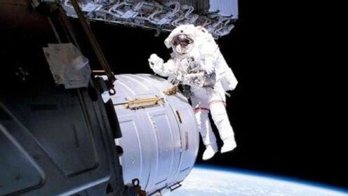 空间站上一天能看到16次日出，航天员怎么睡觉？