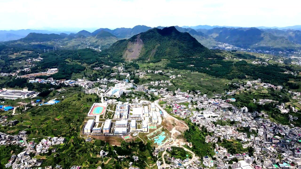 镇雄乌峰镇,镇雄乌峰山图片_大山谷图库