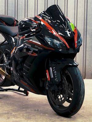 又凶又快又帅.#机车 #川崎zx10r