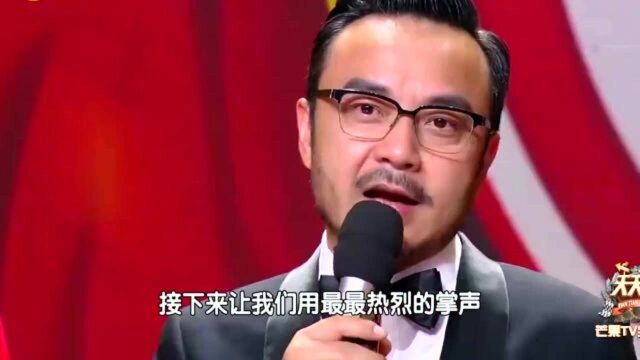 曾经火遍全国的《辉煌中国》导演亮相气质优雅让人难以置信