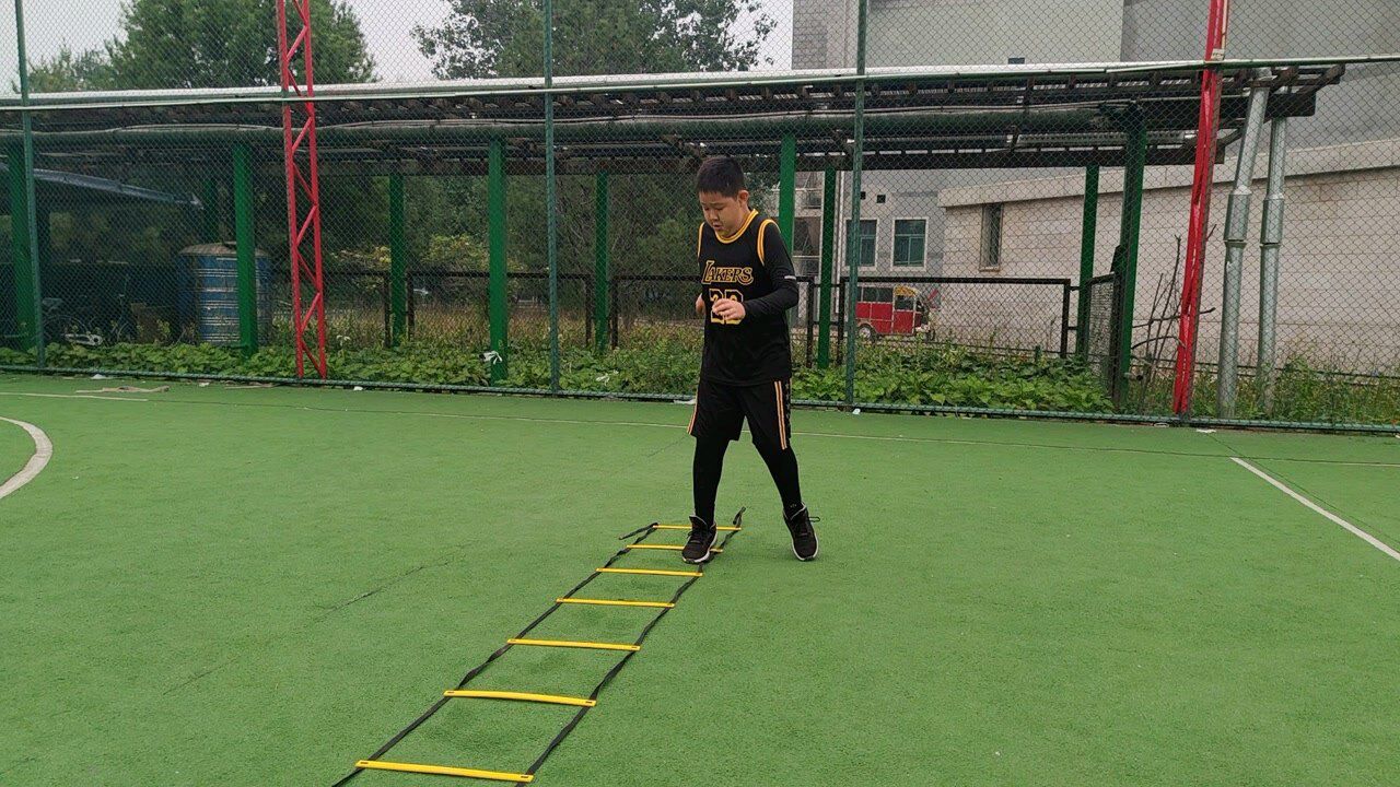 国庆假期第三天,八种基础绳梯动作练习_高清1080P在线观看平台_腾讯视频