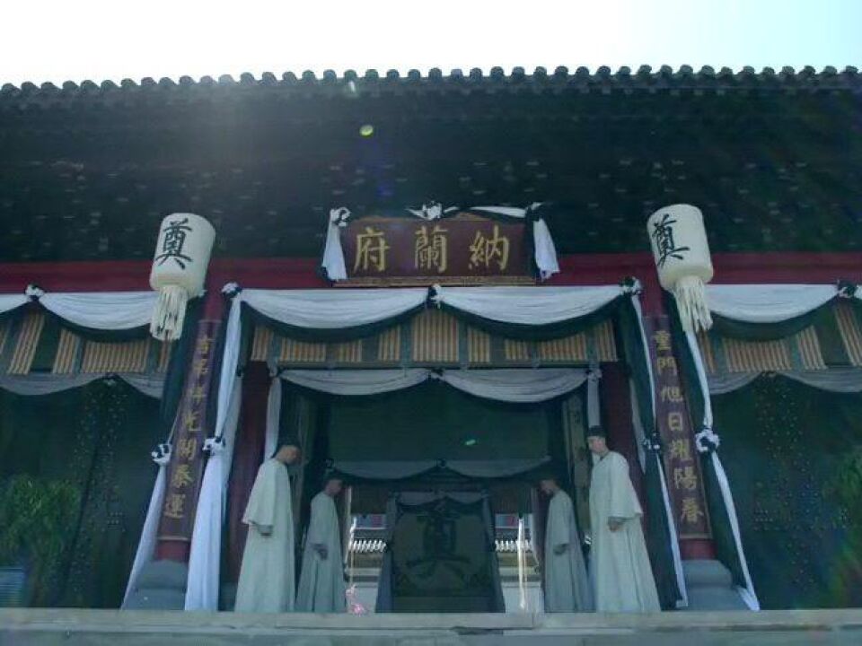 陈廷敬大难不死,纳兰明珠如意算盘落空,大喊苍天不公!