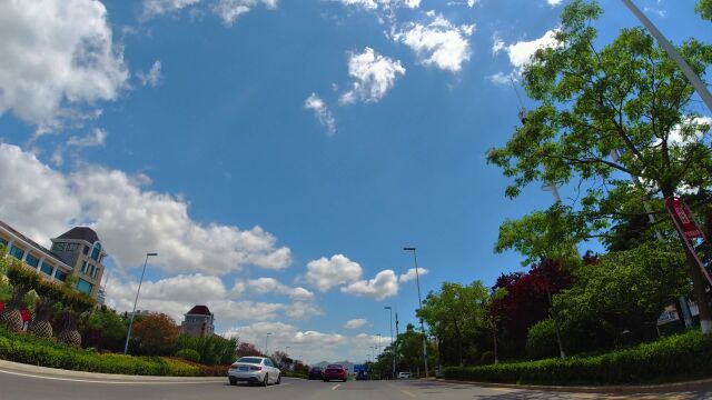 高清风景空镜(蓝天白云、道路行驶)