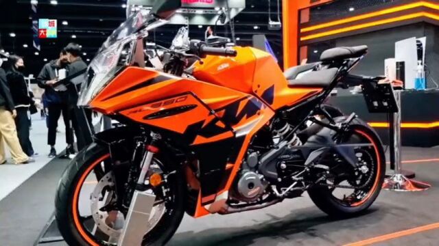 KTM新款RC390跑车,售50980元,配ABS,颜值爆表