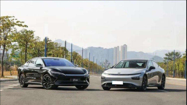 比亚迪汉与小鹏p7对比,都卖26万的车型,都差在哪里