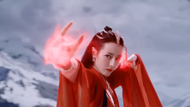 这些演员的施法手势太好看了吧 尤其是迪丽热巴的仙法好流畅呀