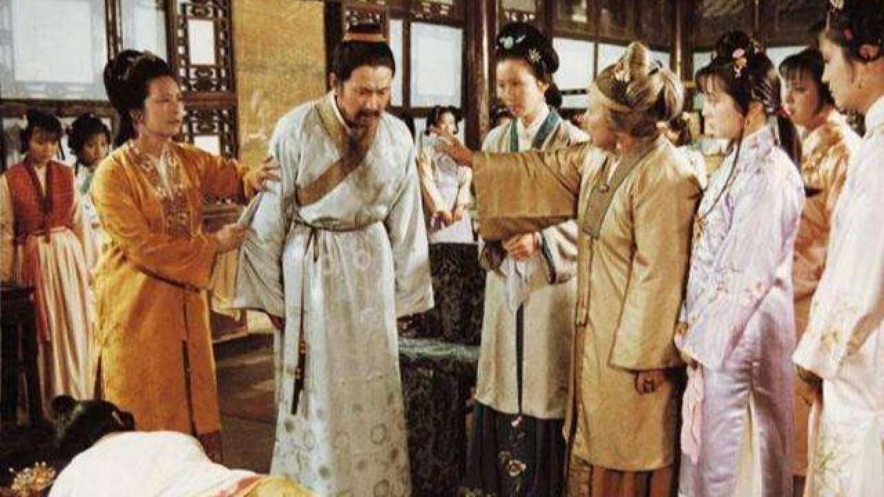 红楼梦中,贾政为何对自己的两个儿子都很厌恶,还差点把宝玉打死_高清1080P在线观看平台_腾讯视频