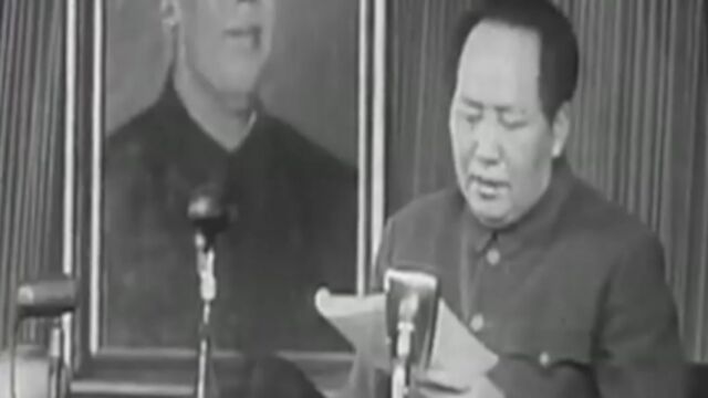 1950年10月,毛主席发出命令,中国志愿军保卫祖国入朝作战