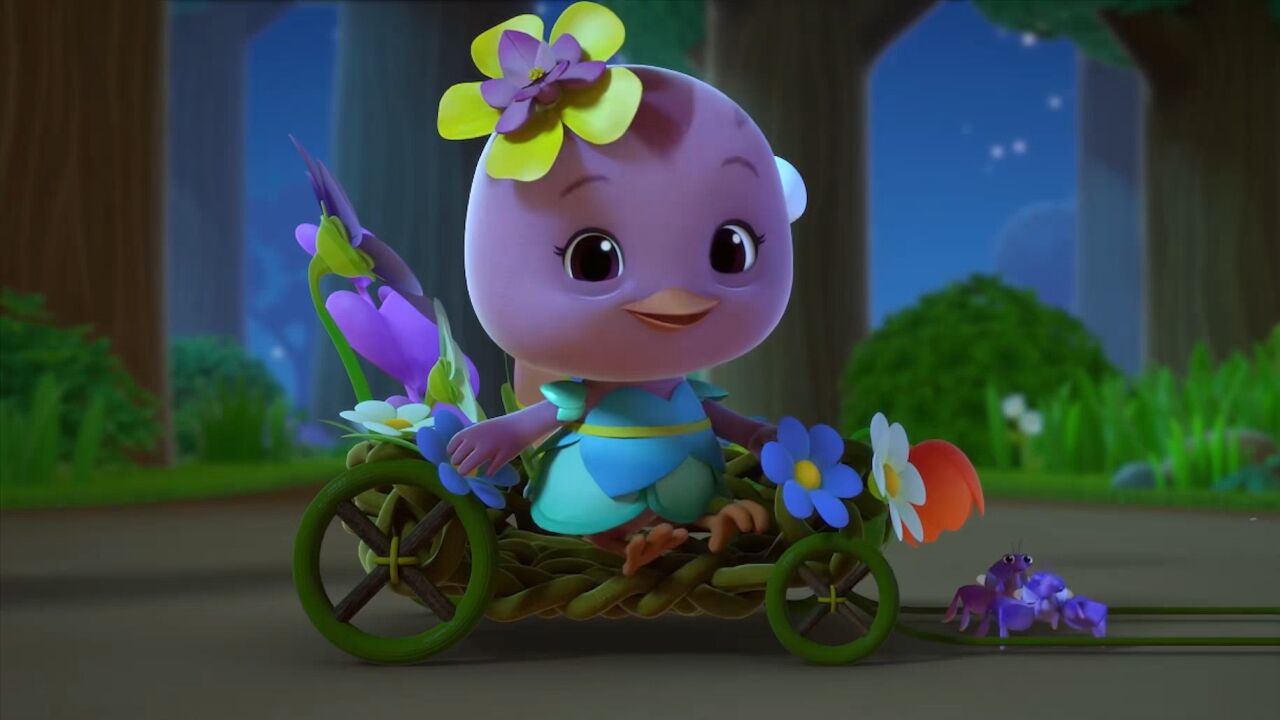 萌鸡小队朵朵在兰花螳螂的帮助下,变成花仙子,成为舞会的焦点