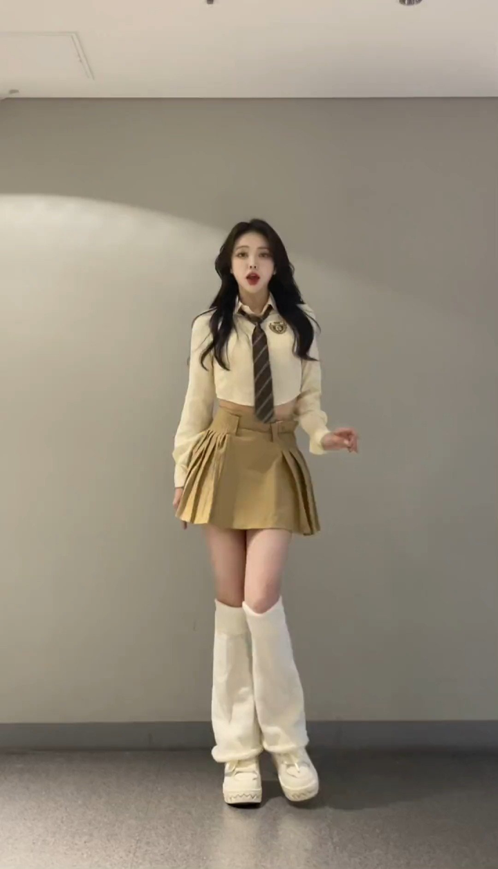 这个舞张元英跳的!真的绝绝子#metoo#张元英 #直井怜