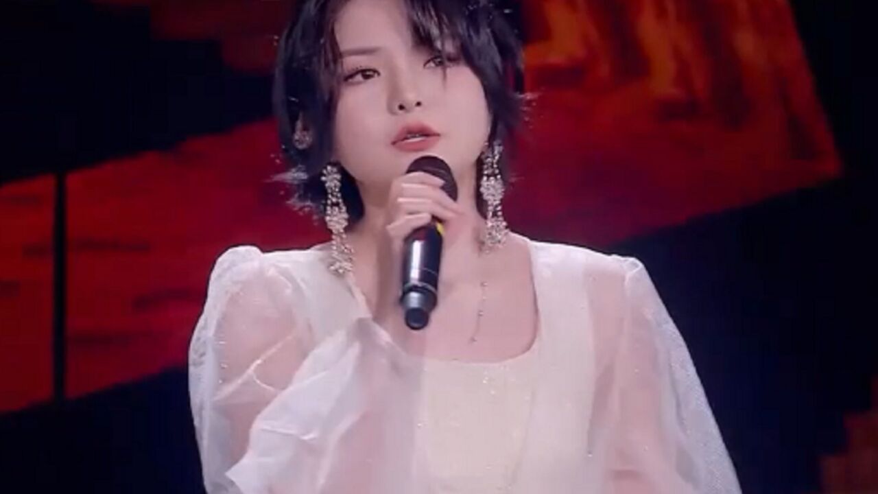 双笙(陈元汐)献唱《终于》,唱出恋恋不舍的感觉,打动人心_高清1080P在线观看平台_腾讯视频