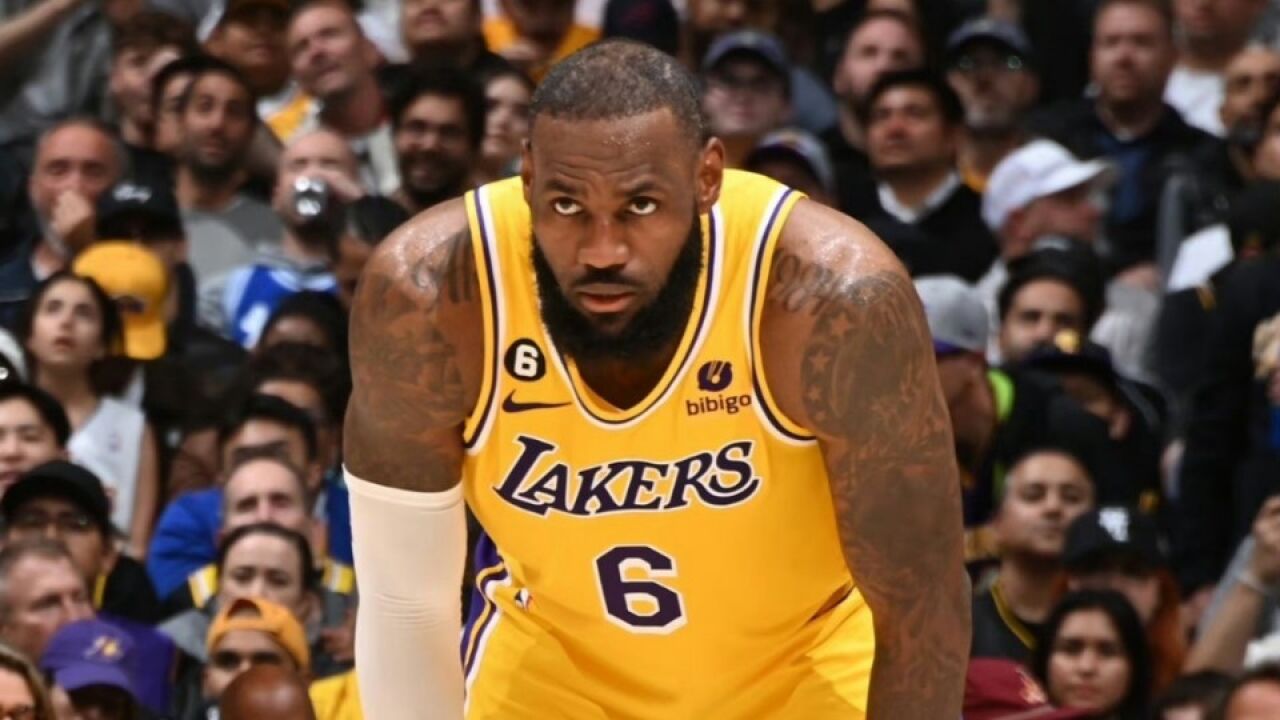 詹姆斯的血手大帽,让灰熊人仰马翻