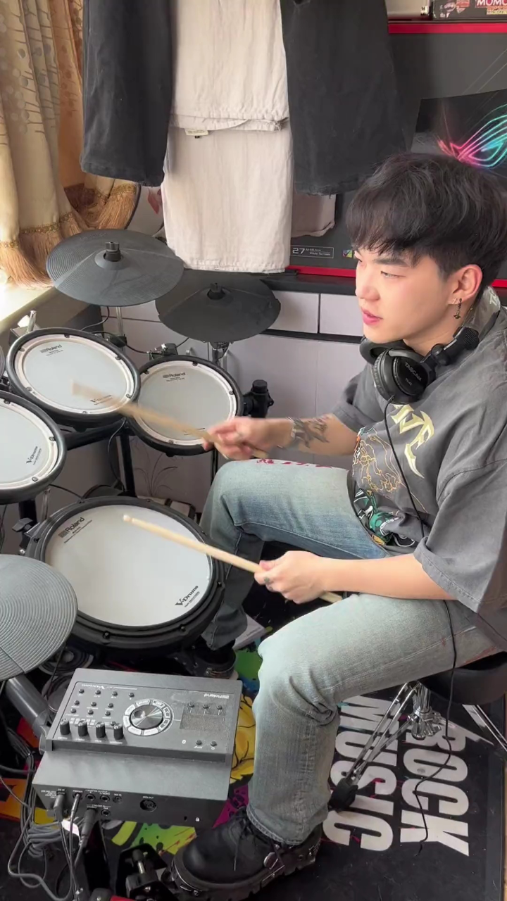 练会鼓 一会现场见#misterk #架子鼓 #animeslayer