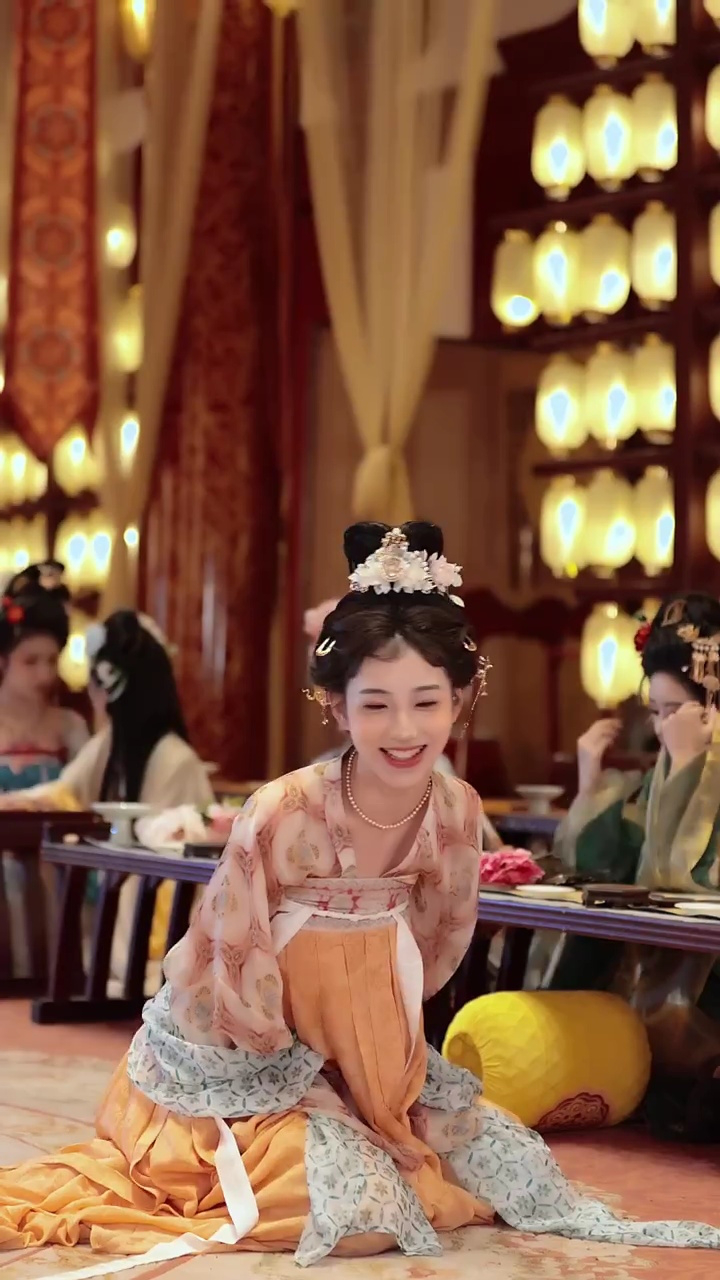 国风美女齐聚神都洛阳 #古装美人秀 #看盛唐美人还数洛阳