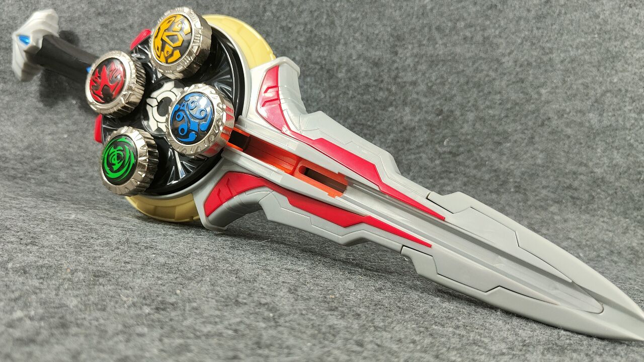 超酷炫连发陀螺!灵动创想 欧布奥特曼 奥特陀螺 欧布圣剑