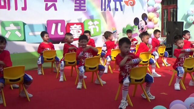 1母享镇美玲幼儿园“最好舞台”