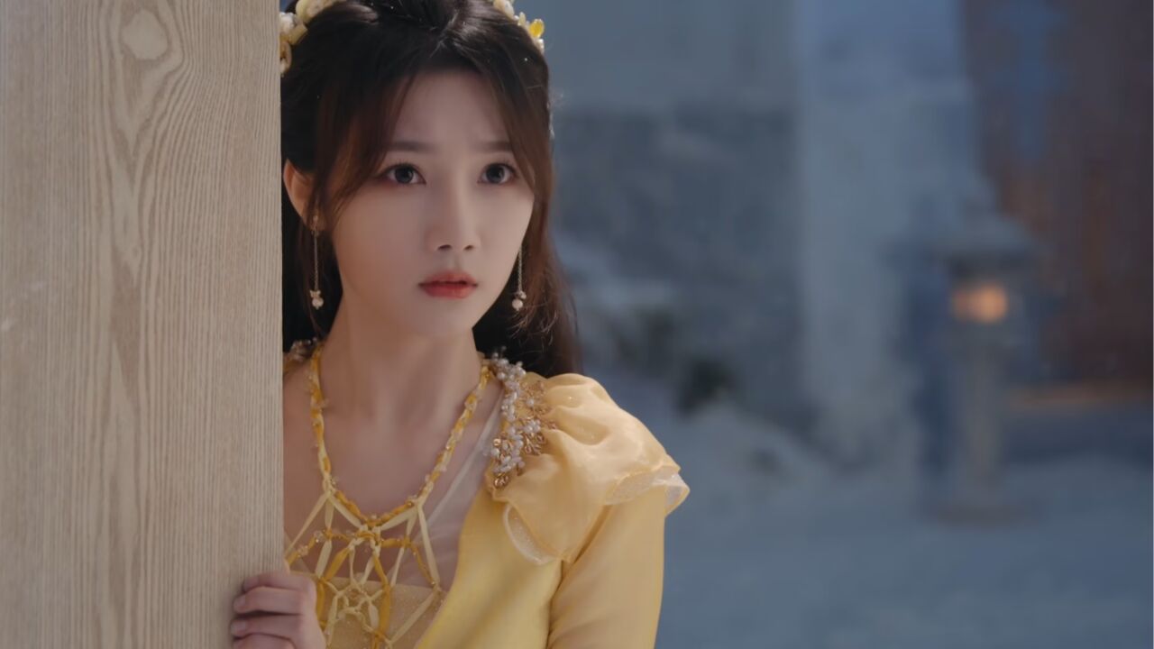 《雪鹰领主》姬容得知雪鹰已晋升为超凡