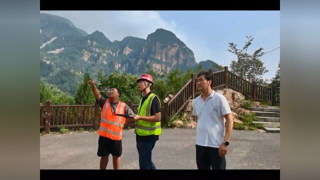 北京市地质灾害应急调查平谷分队,会同市规自委平谷分局工作人员开展应急调查工作