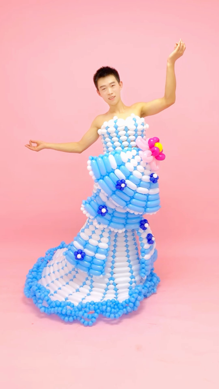 这样的气球服装你喜欢吗?