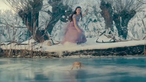 公主的金钥匙被老鼠偷了，公主去黑森林寻找，却遇到了妖怪