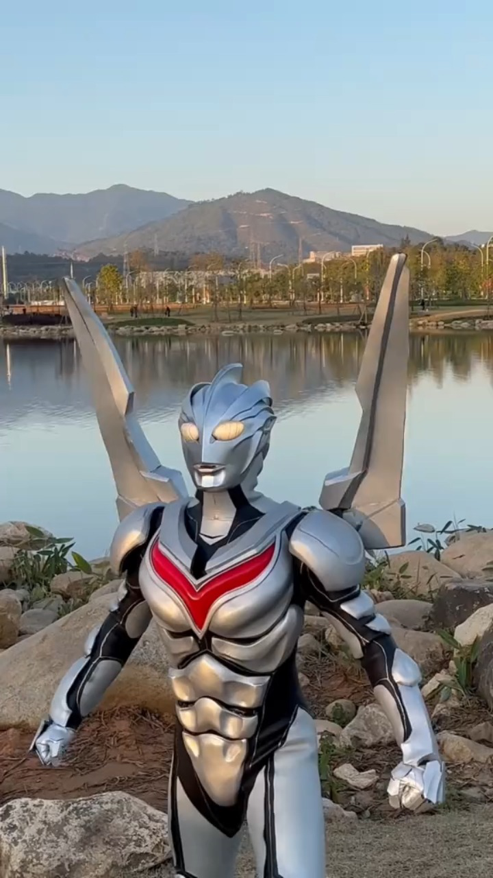 诺亚奥特曼降临