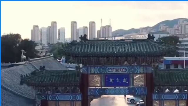 独乐寺位于天津市蓟州古城武定街上,始建于隋,重建于辽统和二年